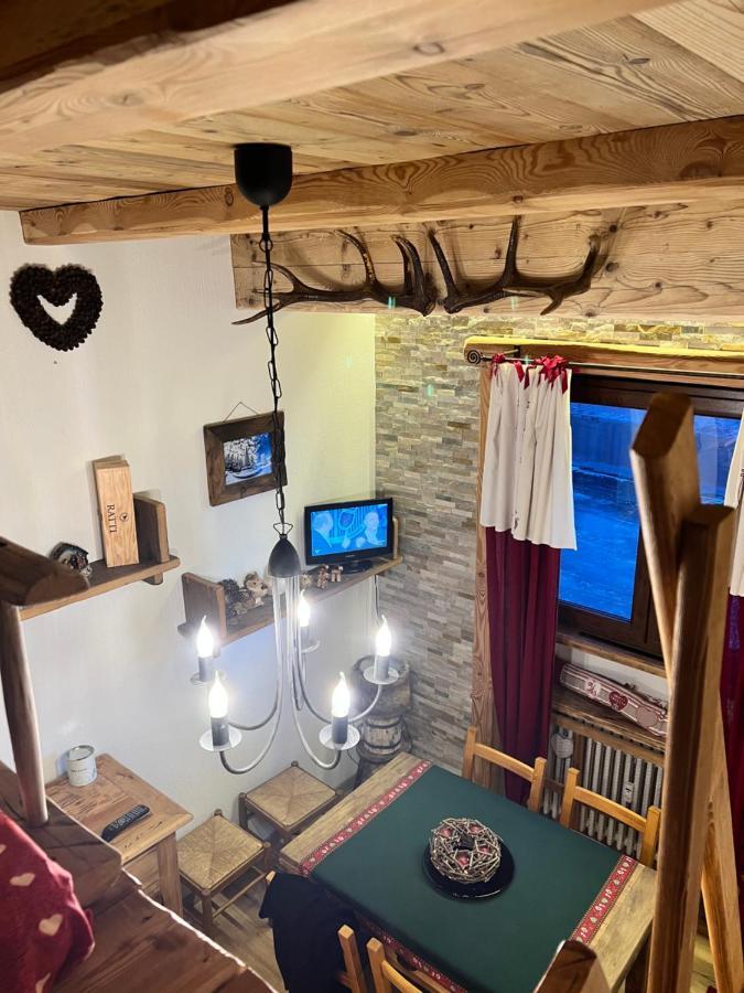 Apartamento Nido Di Cloe Colle Colle Sestriere Exterior foto