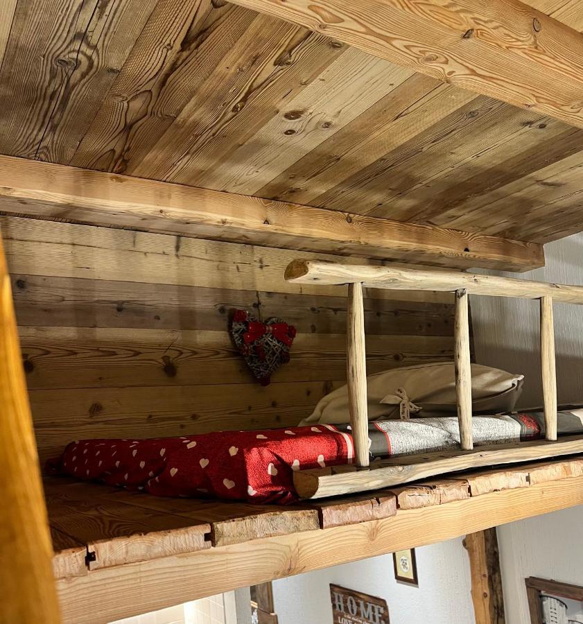 Apartamento Nido Di Cloe Colle Colle Sestriere Exterior foto